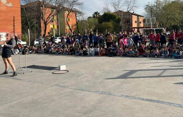 Habrá merienda y actividades para los niños al aire libre.