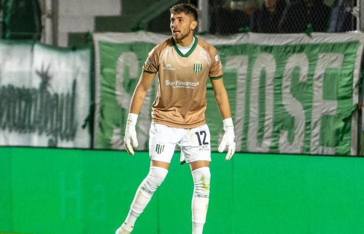 Facundo Sanguinetti y la ilusión de Banfield para ganar el clásico.