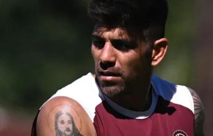 Leandro El Loco Díaz rechazó la oferta de la Universidad de Chile, pidió perón y quiere quedarse en Lanús.