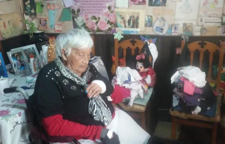 Los vecinos pueden acercarse a la casa de Álida a solicitar prendas.