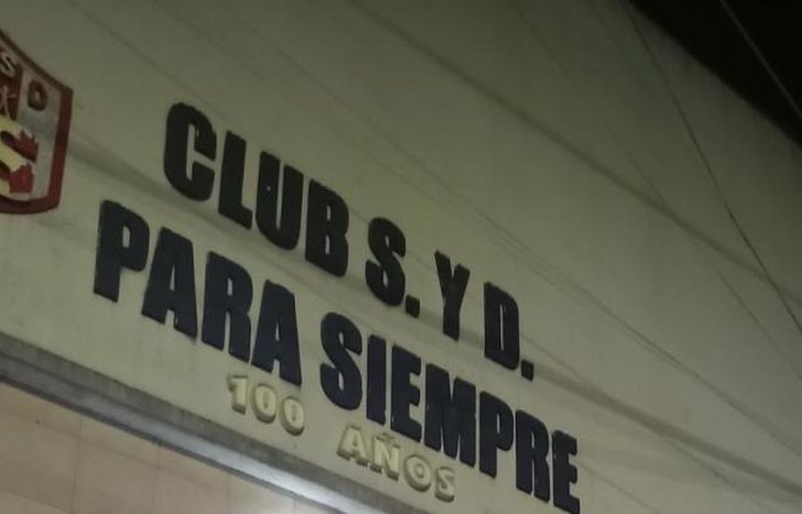 Por el club pasan más de 100 vecinos por día.