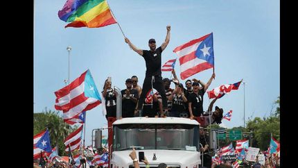 puerto rico: renuncio el gobernador tras las masivas protestas en su contra