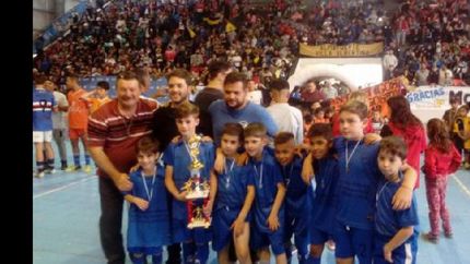 se jugaron las finales de la copa de campeones de la adij