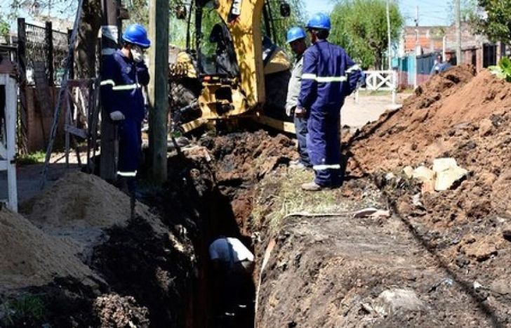 AySA comunicó que habrá cortes de agua en Banfield, Temperley y Llavallol la próxima semana.