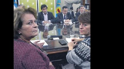 siguen estancadas las negociaciones con los docentes de la provincia