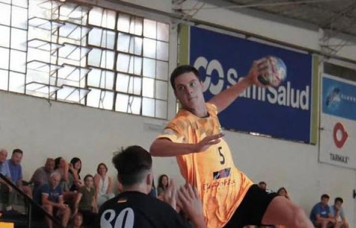 Torossian jugará su tercer torneo internacional con Argentina.