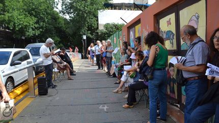 El Festival de Poesía de Juan Botana despide el año en La Biblioteca del Puente.