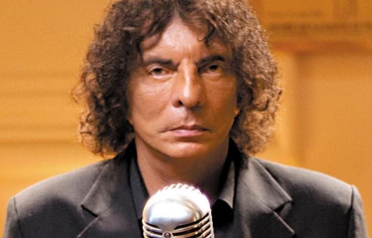 Alejandro Dolina sigue en AM 750.