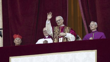 Expectativa en Roma y el mundo por la operación del Papa León XIV.