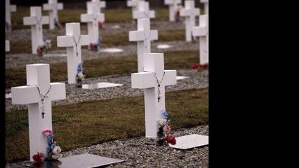 emotivo homenaje para los soldados caidos en malvinas