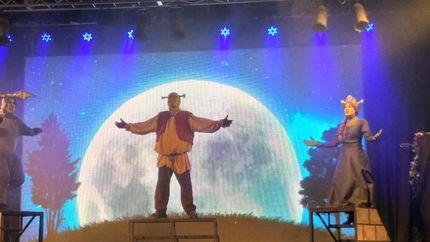 El domingo harán tres funciones.