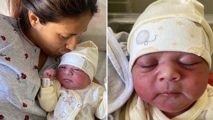 Shaila llegó al mundo en Lomas y ya recibe el amor de Gabriela, su mamá.