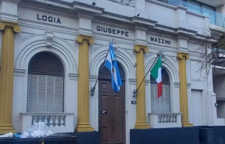 Este sábado en el espacio Logia Giuseppe Mazzini, en Colombres 146, Lomas.