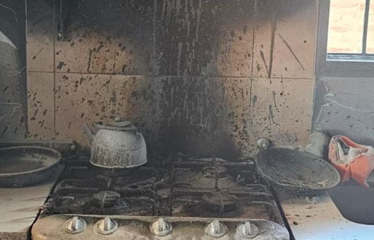 El incendio comenzó en la cocina.