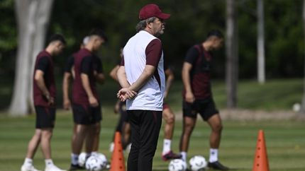 Zielinski no completó el plantel. Zielinski no completó el plantel.