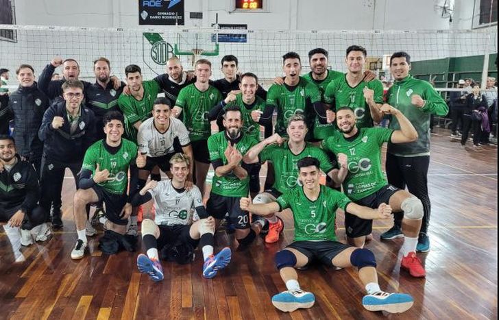 Dos triunfos en tres presentaciones en la División de Honor.