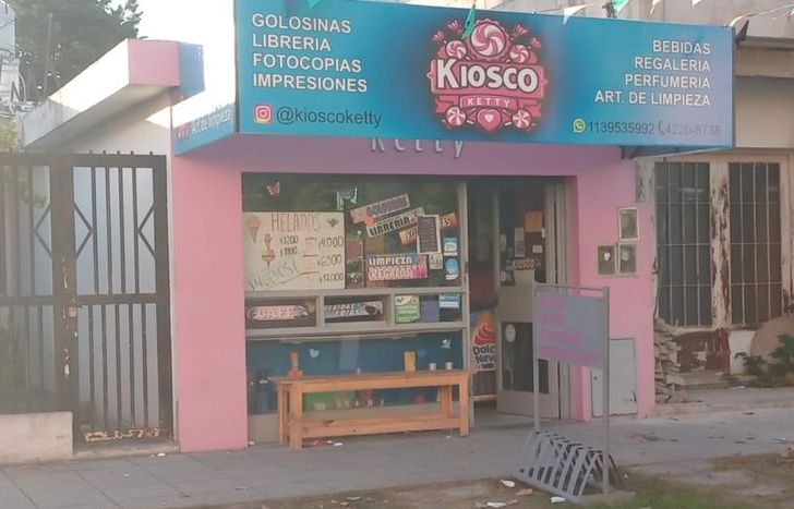 El comercio atiende a los vecinos desde 1975.