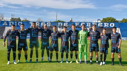 La formación de Temperley frente a Almagro. La formación de Temperley frente a Almagro.