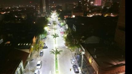 colocaron nuevas luminarias led sobre la calle palaa en avellaneda