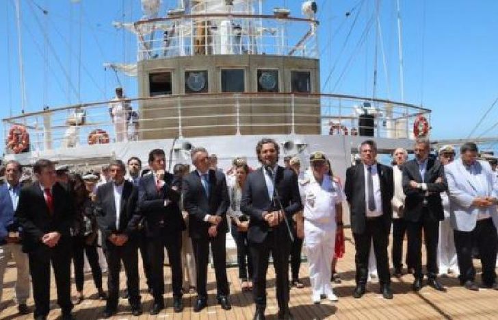 Entre la felicidad de la vuelta de la fragata y la tristeza del ARA San Juan lo que tenemos siempre es un sentimiento de orgullo.