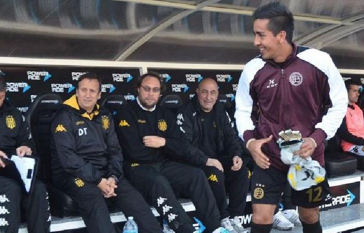Matías Ibáñez estuvo entre los titulares en el táctico que diagramó el entrenador de Lanús.