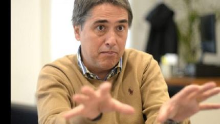 la defensoria del pueblo acusa a edesur de ?perseguir? a los usuarios