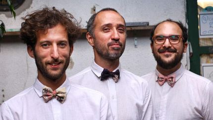 Los de Seda versionan a Sandro.