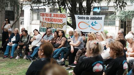 Van a seguir fortaleciendo a los más de 120 centros de jubilados que funcionan en Lomas.