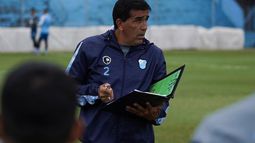 Mariano Campodónico está al frente del primer equipo de Temperley.
