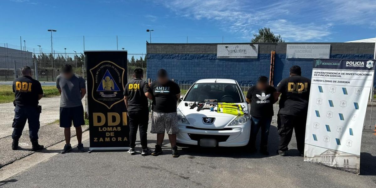 La DDI de Lomas de Zamora detuvo a tres sospechosos.