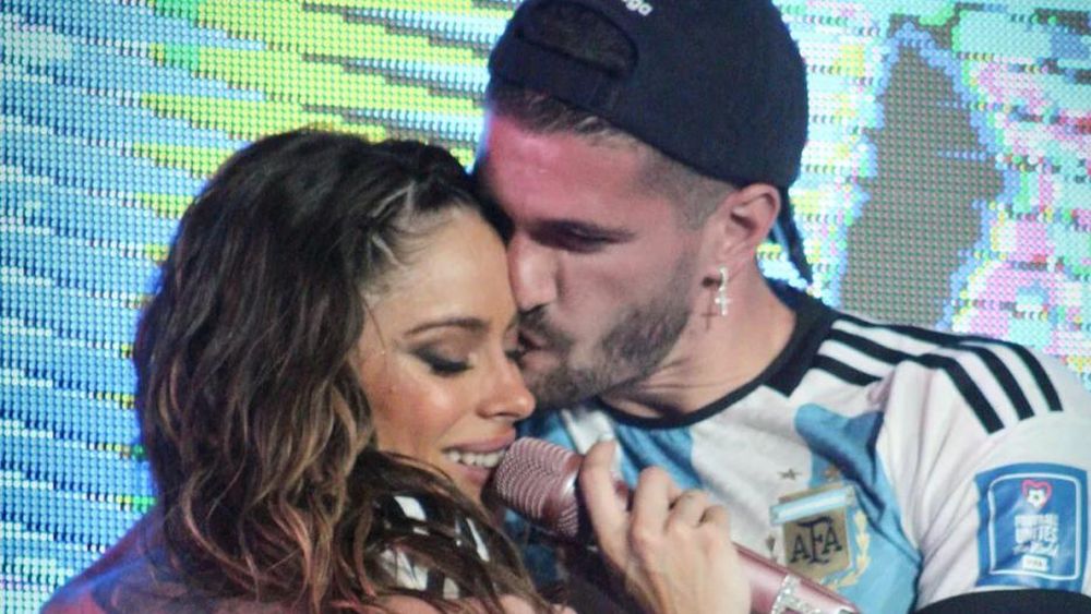 Rodrigo de Paul, en pleno show de Tini Stoessel: Es la mujer de mi vida