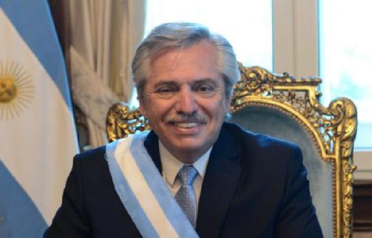 porque soy por naturaleza crítico, dijo cuando fue consultado por su primer mes como presidente de la Nación.