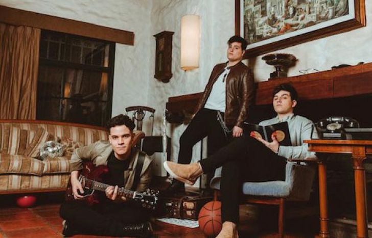 Un trío de la región.