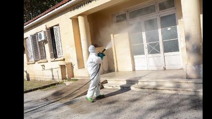Mientras, 596 vecinos aguardan el resultado del test para saber si tienen o no la enfermedad.