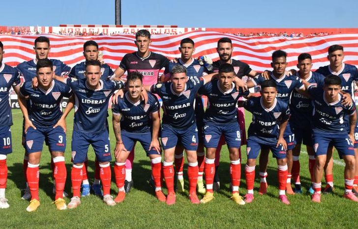 El equipo de Salomón fue eliminado en las semifinales del Reducido.