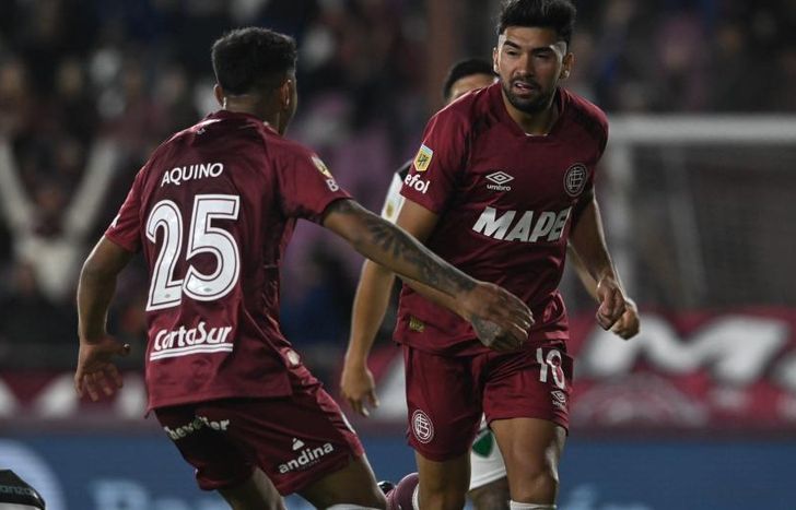 Marcelino Moreno le dio el triunfo a Lanús sobre San Martín de San Juan.