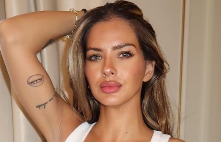 La China Suárez lució un look muy similar al estilo de Wanda Nara.&nbsp;