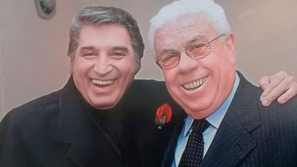 Junto a Sandro.