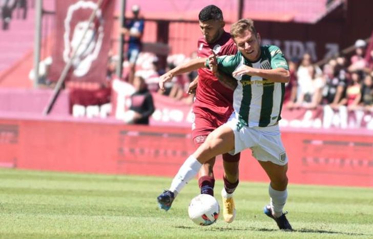 Banfield se hizo fuerte en el Ciudad de Lanús.