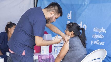 Aplicarán vacunas del Calendario para todas las edades.