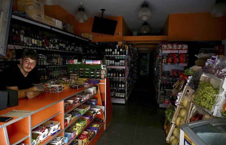 Barrios porteños y bonaerenses sin luz por el apagón.