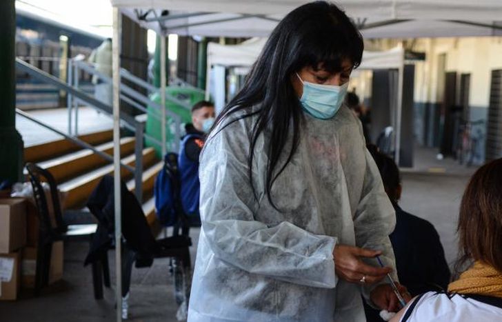 Siguen acelerando la vacunación en la ciudad.