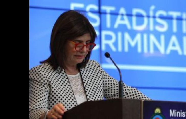 ministra-Seguridad-Patricia-Bullrich-presento_IECIMA20160426_0041_19