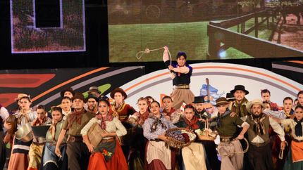 El ballet La Patriada necesita ayuda para participar del Festival de la sierra.