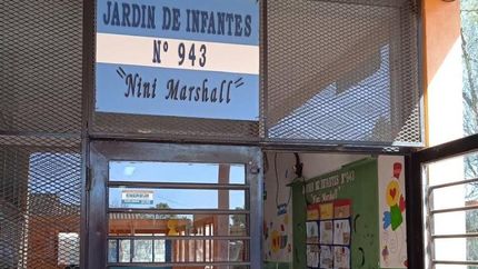 Un establecimiento educativo que necesita ayuda.