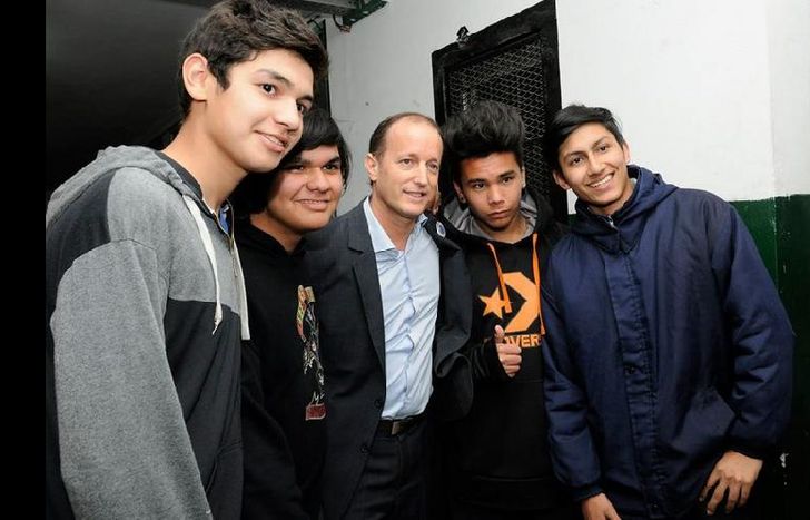 12143234_1262902617068875_8174335111397889998_n