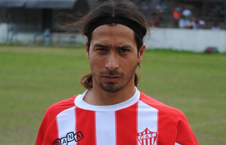 ?Dudy? Pérez decidió colgar los botines a los 39 años.