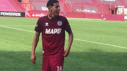 El pibe del Grana juega en Reserva. El pibe del Grana juega en Reserva.