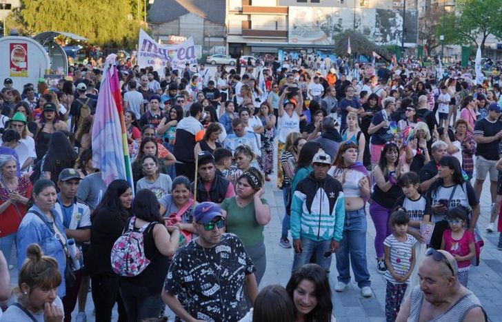 En la Plaza Grigera hubo varios shows gratuitos.