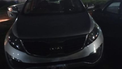 El auto sustraído fue devuelto a su dueño.
